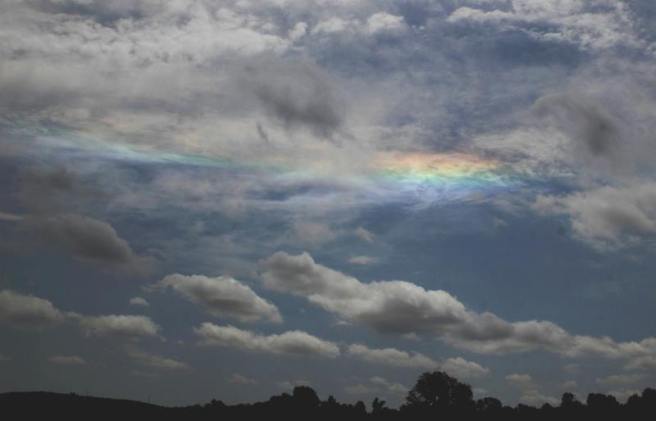 iridescent-clouds-mike-O-Neal-5-27-2013